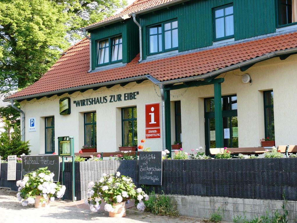 Landgasthof "Wirtshaus Zur Eibe" Hotell Jabel Exteriör bild